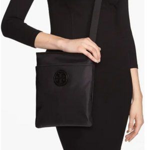 Tory Burch Crossbody Nylon Ella Swingpack EUC
